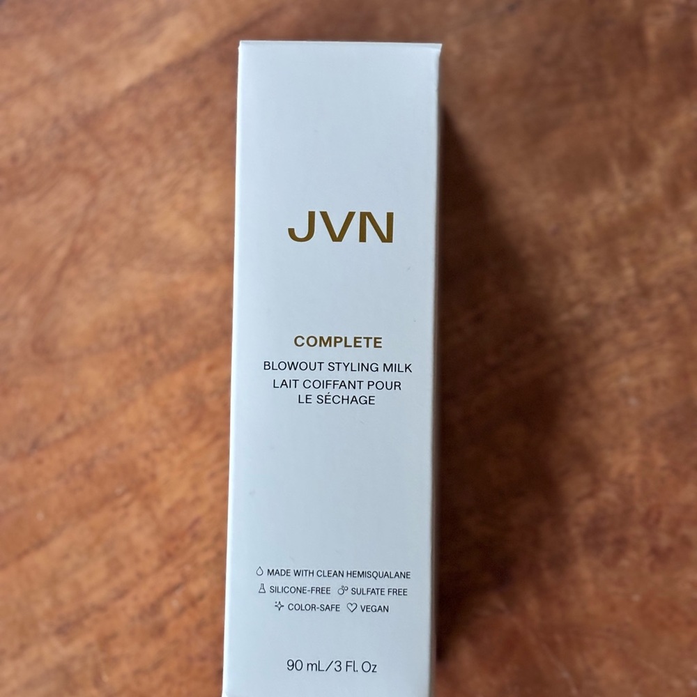 JVN Complete Blowout Styling Milk in White and Gold
